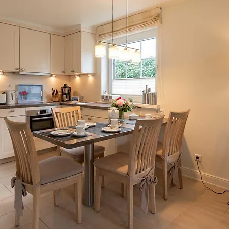 Apartment Strandhaus Whg 1 Wenningstedt-Braderup